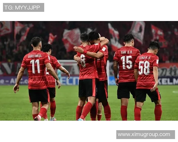 欧冠：皇马球迷不宽恕失利，维尼修斯成众矢之的